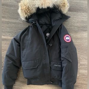 AUTHENTIC CANADA GOOSE!